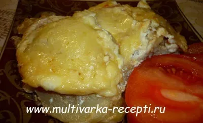 Риба з картоплею, запечені під майонезом в мультиварці (риба під майонезом в мультиварці) Риба з картоплею, запечені під майонезом в мультиварці