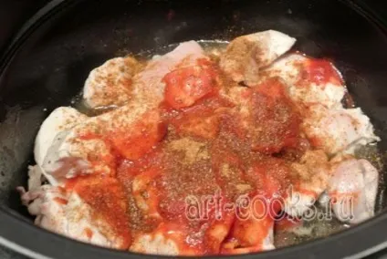 Рулет з лаваша з куркою і помідорами