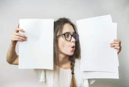 Керівник салону краси втратив трудовий договір (власника салону краси) Керівник салону краси втратив трудовий договір