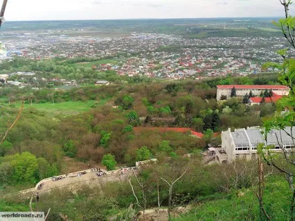 Пам'ятки П'ятигорська провал, дороги світу (Кавмінводи) Пам'ятки П'ятигорська провал, дороги світу