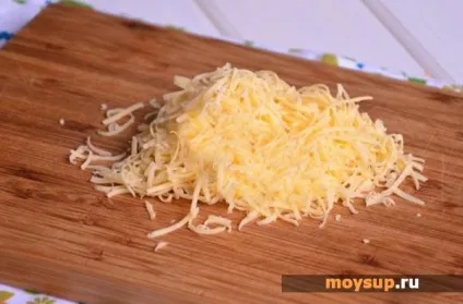 Салат з куркою, грибами, огірками та сиром - на будь-який смак (салат) Салат з куркою, грибами, огірками та сиром - на будь-який смак