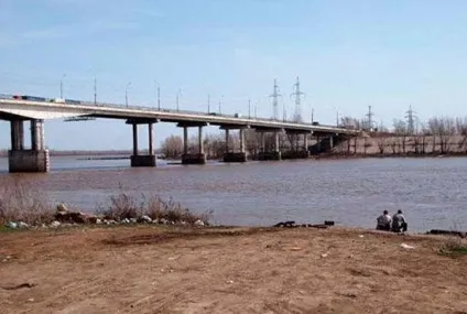втекла вода