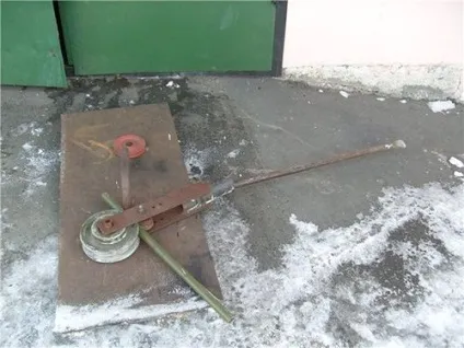 Саморобний трубогиб своїми руками фото, відео, креслення (руками) Саморобний трубогиб своїми руками фото, відео, креслення