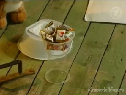 Саморобна поїлка для котів підставки під стакани (підставки) Саморобна поїлка для котів підставки під стакани