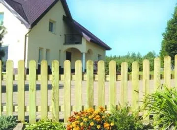 Паркан для забору дерев'яний як вибрати, установка своїми руками, ціна, фото (як побудувати дерев'яний паркан) Паркан для забору дерев'яний як вибрати, установка своїми руками, ціна, фото
