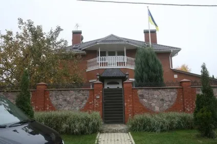 Шикарними маєтками, маєтки, будинки, палаци українських політиків сім'ї юлии тимошенко, міністра мвс (газета) Шикарними маєтками, маєтки, будинки, палаци українських політиків сім'ї юлии тимошенко, міністра мвс
