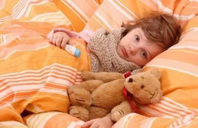 Сильні болі в шиї неможливо повернути (болі праворуч ліворуч) Сильні болі в шиї неможливо повернути