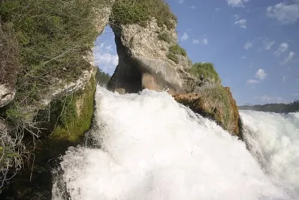 Швейцарія водоспад рейнфол (schaffhausen) Швейцарія водоспад рейнфол