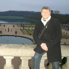 Скажіть будь ласка як зі станції местре (станції) Скажіть будь ласка як зі станції местре