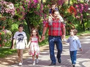 Сонник чоловік плаче
