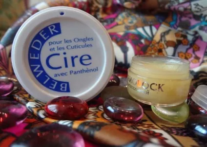 Порівняння воску для нігтів belweder nail - cuticle wax panthenol forte і dnc біовоск для нігтів (cuticle) Порівняння воску для нігтів belweder nail - cuticle wax panthenol forte і dnc біовоск для нігтів