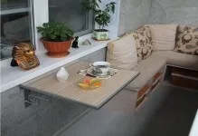 Столик на балкон відкидний і складаний стіл, стільниця своїми руками, фото і креслення, як зробити на (стільниця) Столик на балкон відкидний і складаний стіл, стільниця своїми руками, фото і креслення, як зробити на
