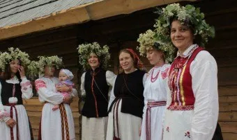 Весільні традиції та звичаї народів світу - білоруське вяселле (народів) Весільні традиції та звичаї народів світу - білоруське вяселле
