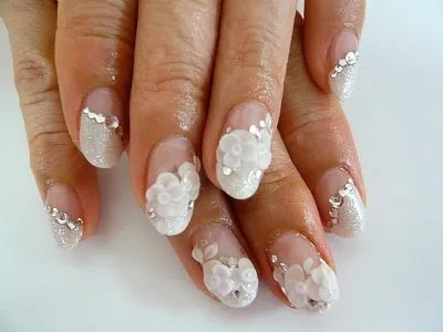 Весільний манікюр на короткі нігті (манікюр) Весільний манікюр на короткі нігті
