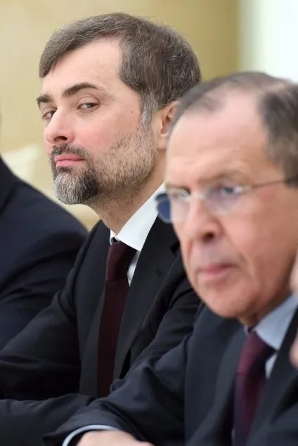 Сурковская пропаганда зжерла його