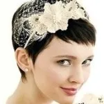 Весільні зачіски з фатою або з чубчиком а може в грецькому стилі! (Фатою) Весільні зачіски з фатою або з чубчиком а може в грецькому стилі!