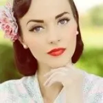 Весільні зачіски з фатою або з чубчиком а може в грецькому стилі! (Чубчиком) Весільні зачіски з фатою або з чубчиком а може в грецькому стилі!