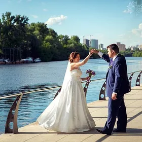 Весільний фотограф світла Логінова (наречена) Весільний фотограф світла Логінова