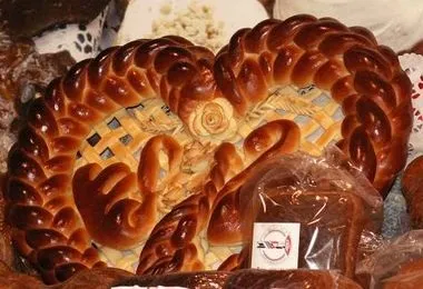 Весільний коровай - настільна книга нареченої (гостями) Весільний коровай - настільна книга нареченої