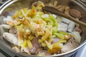Свинина з баклажанами і помідорами на сковороді, як приготувати на (приготувати) Свинина з баклажанами і помідорами на сковороді, як приготувати на