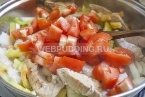 Свинина з баклажанами і помідорами на сковороді, як приготувати на (помідорами) Свинина з баклажанами і помідорами на сковороді, як приготувати на