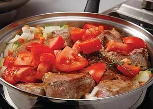 Телячі щічки по-каталонски (gastronom) Телячі щічки по-каталонски