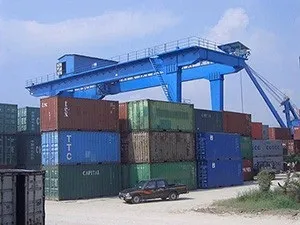 Типи контейнерів опен топ, flat rack і інші ємності для морських і залізничних