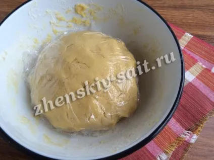 Торт Снікерс з безе і горіхами, покроковий рецепт з фото (покроковий) Торт Снікерс з безе і горіхами, покроковий рецепт з фото