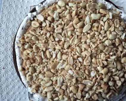 Торт Снікерс - рецепт з фото крок за кроком в домашніх умовах (торт) Торт Снікерс - рецепт з фото крок за кроком в домашніх умовах