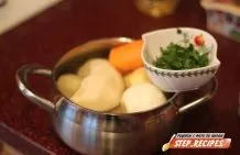 Тушкована картопля з квасолею в мультиварці покроковий рецепт з фотографіями (рецепт) Тушкована картопля з квасолею в мультиварці покроковий рецепт з фотографіями