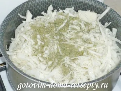 Тушкована картопля з м'ясом і капустою (готуємо вдома з фото) Тушкована картопля з м'ясом і капустою
