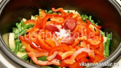Тушкована картопля в мультиварці зі стручкової квасолею (тушкована картопля в мультиварці з овочами) Тушкована картопля в мультиварці зі стручкової квасолею