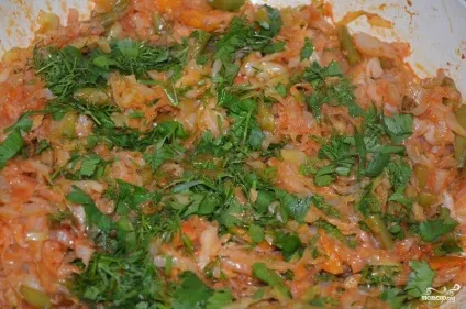 Тушкована капуста на сковороді - покроковий рецепт з фото на