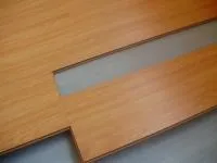 Укладання ламінату між кімнатами і її особливості (між кімнатами) Укладання ламінату між кімнатами і її особливості