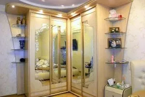 Кутовий шафа купе в спальню фото і розцінки, переваги установки, різновиди та матеріали (кутовий шафа купе в спальню фото зсередини) Кутовий шафа купе в спальню фото і розцінки, переваги установки, різновиди та матеріали