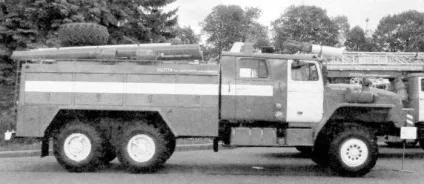 Уральські автомобілі від зиса до «Уралу», моделіст-конструктор (важіль перемикання передач) Уральські автомобілі від зиса до «Уралу», моделіст-конструктор