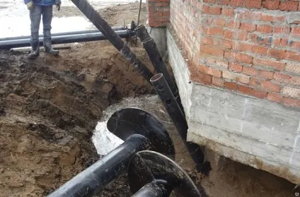 Зміцнення фундаменту приватного будинку своїми руками (фото і відео) (фундамент для чесного будинку і як зміцнити його своїми руками причини руйнування рекомендації) Зміцнення фундаменту приватного будинку своїми руками (фото і відео)