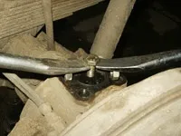 Установка підшипникових шворнів на цивільні мости автомобіля УАЗ (установка) Установка підшипникових шворнів на цивільні мости автомобіля УАЗ