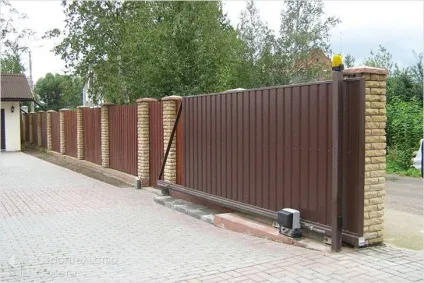 Установка воріт своїми руками - як встановити відкатні ворота (відкатні) Установка воріт своїми руками - як встановити відкатні ворота