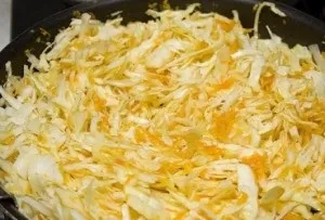 Вареники з капустою калорійність, покроковий рецепт з фото (вареники з квашеною капустою) Вареники з капустою калорійність, покроковий рецепт з фото