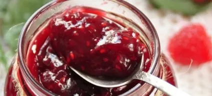 Варення з малини - рецепти на зиму без цукру і без варіння (малини) Варення з малини - рецепти на зиму без цукру і без варіння