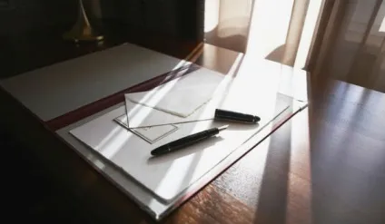 Звільнення у вихідний день - при змінному графіку, дата наказу, запис у трудовій працівника (день) Звільнення у вихідний день - при змінному графіку, дата наказу, запис у трудовій працівника