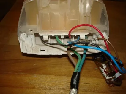 Праска philips gc 4430 спрацьовує автовідключення