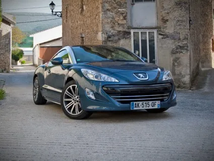 Дізнаємося, які цінності захищає купе peugeot rcz (peugeot rcz) Дізнаємося, які цінності захищає купе peugeot rcz