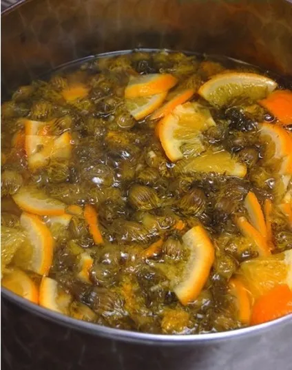 Варення з кульбаби готується просто і швидко (варення) Варення з кульбаби готується просто і швидко