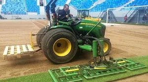 Технологія укладання рулонного газону на глині своїми руками (технологія) Технологія укладання рулонного газону на глині своїми руками
