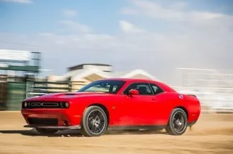 Тест-драйв camaro vs challenger vs mustang машіноманія