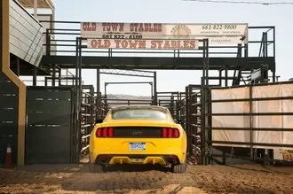 Тест-драйв camaro vs challenger vs mustang машіноманія