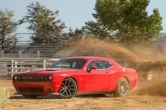 Тест-драйв camaro vs challenger vs mustang машіноманія