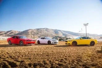 Тест-драйв camaro vs challenger vs mustang машіноманія